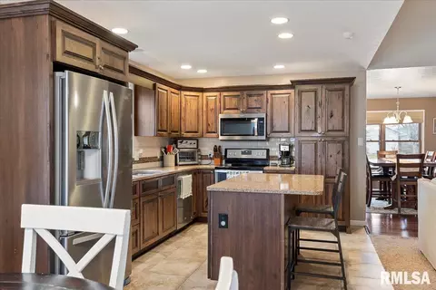 2016 Clarion Dr, Springfield, IL 62711 photo 22