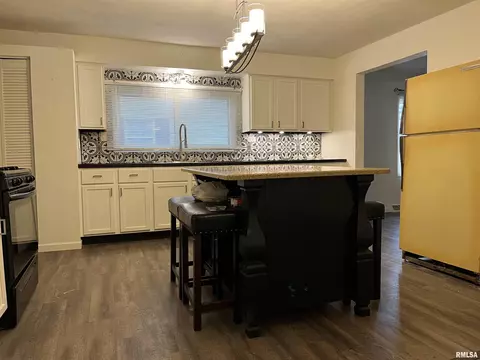 2842 S 15th St, Springfield, IL 62703 photo 11