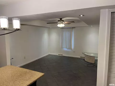2842 S 15th St, Springfield, IL 62703 photo 9