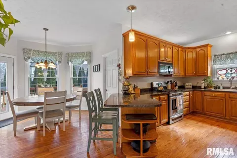 6504 Willow Springs Rd, Springfield, IL 62712 photo 13