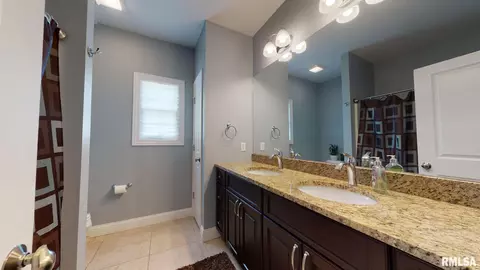 2504 Pebble Beach Dr, Springfield, IL 62704 photo 16