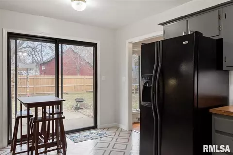 7 Roosevelt Rd, Springfield, IL 62703 photo 12