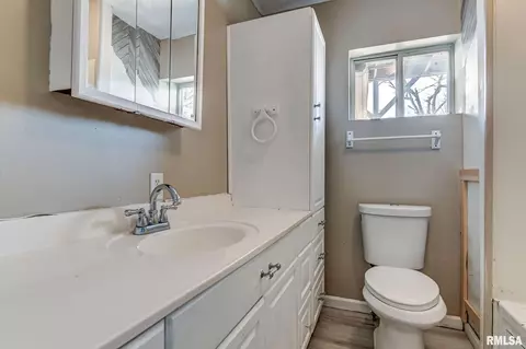 709 S Macarthur Blvd, Springfield, IL 62704 photo 14