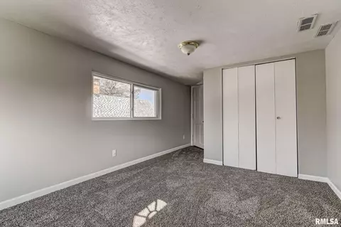 709 S Macarthur Blvd, Springfield, IL 62704 photo 18