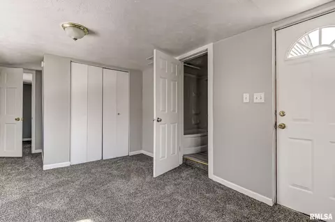 709 S Macarthur Blvd, Springfield, IL 62704 photo 17