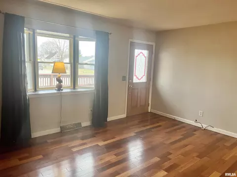 2077 Hastings Rd, Springfield, IL 62702 photo 3