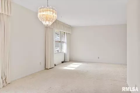 3108 Olympic Dr, Springfield, IL 62704 photo 11