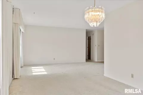 3108 Olympic Dr, Springfield, IL 62704 photo 10