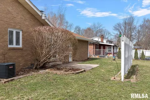 3108 Olympic Dr, Springfield, IL 62704 photo 34