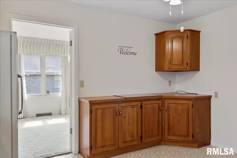 3108 Olympic Dr, Springfield, IL 62704 photo 14