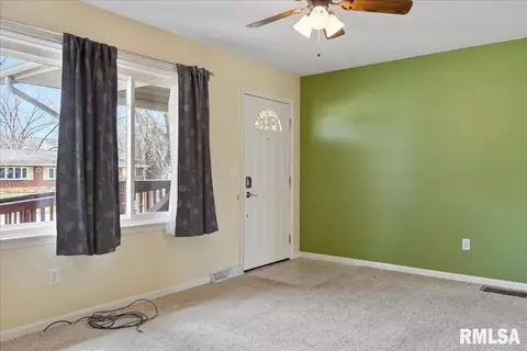2085 Henley Rd, Springfield, IL 62702 photo 7