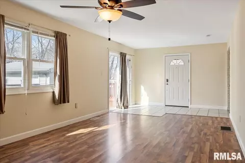 2085 Henley Rd, Springfield, IL 62702 photo 20