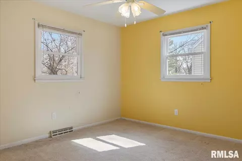 2085 Henley Rd, Springfield, IL 62702 photo 24