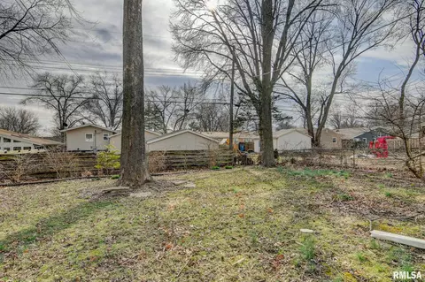 2030 Cambridge Rd, Springfield, IL 62704 photo 27