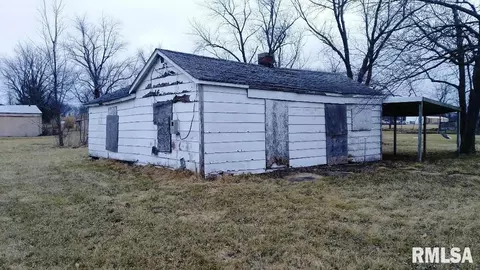 L56-57 Jones Street, Virden, IL 62690