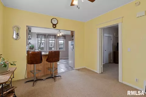 2179 S 10th St, Springfield, IL 62703 photo 9
