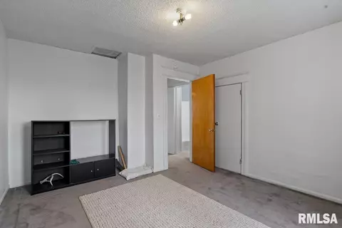 2179 S 10th St, Springfield, IL 62703 photo 27