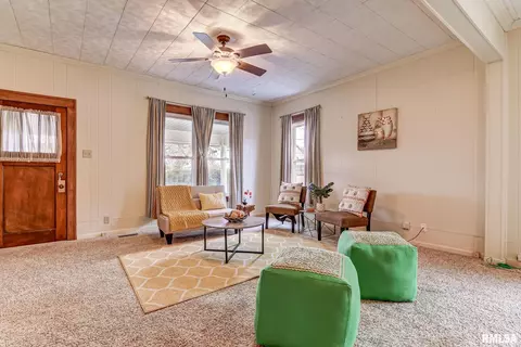 503 S Main St, Athens, IL 62613 photo 5