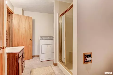 503 S Main St, Athens, IL 62613 photo 17