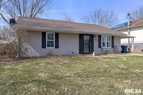 1943 Stonehenge Rd, Springfield, IL 62702 photo 2
