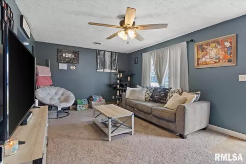 1943 Stonehenge Rd, Springfield, IL 62702 photo 6
