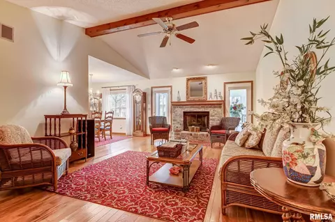 3123 Turning Mill Dr, Springfield, IL 62704 photo 6