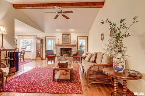 3123 Turning Mill Dr, Springfield, IL 62704 photo 8