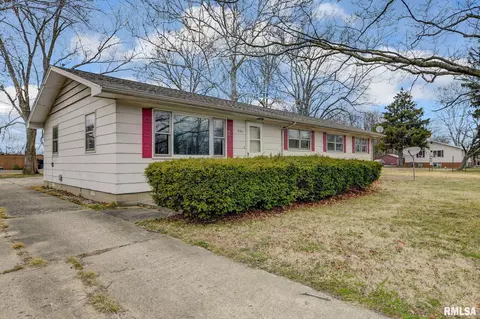 245 Bruns Ln, Springfield, IL 62702 photo 2