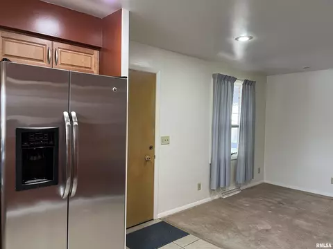 45 Marian Ln, Springfield, IL 62704 photo 6