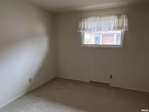 45 Marian Ln, Springfield, IL 62704 photo 14