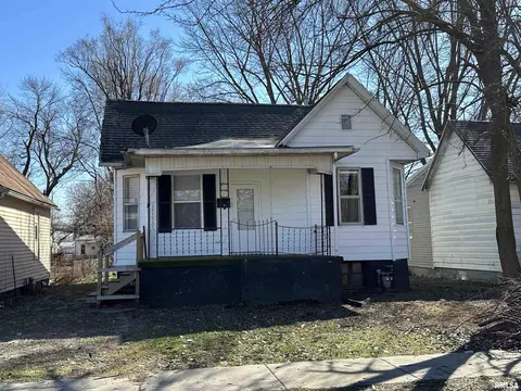 1528 E Miller St, Springfield, IL 62702 photo 1