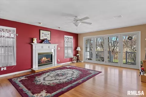 2077 Henley Rd, Springfield, IL 62702 photo 6