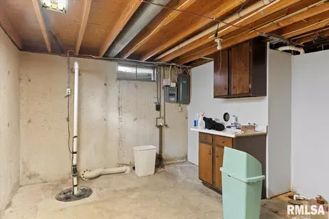 2077 Henley Rd, Springfield, IL 62702 photo 29
