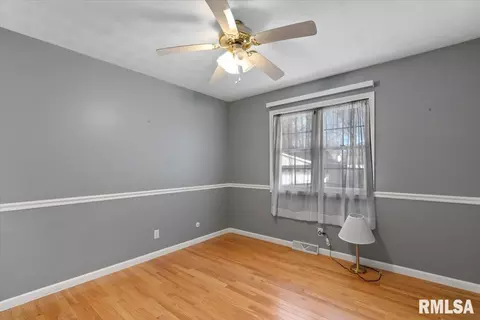 2077 Henley Rd, Springfield, IL 62702 photo 15