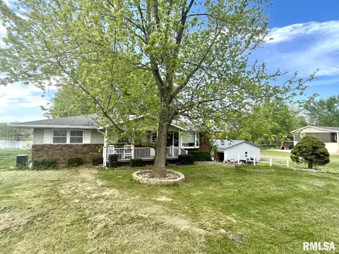 1459 S Lakeshore Dr, Fowler, IL 62338