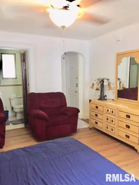 609 W Capitol Ave, Springfield, IL 62704 photo 7