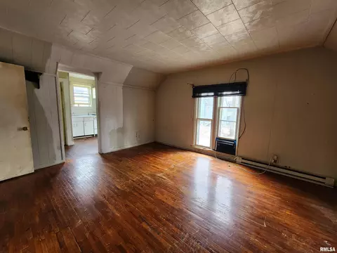 609 W Capitol Ave, Springfield, IL 62704 photo 10