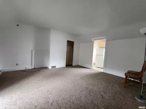 609 W Capitol Ave, Springfield, IL 62704 photo 13
