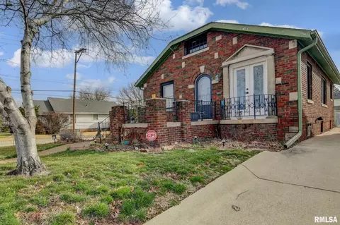 2500 S 6th St, Springfield, IL 62703 photo 2