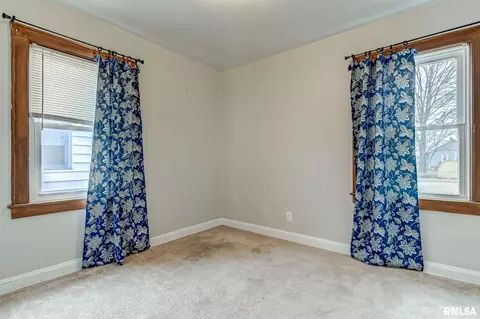 3228 S 5th St, Springfield, IL 62703 photo 13