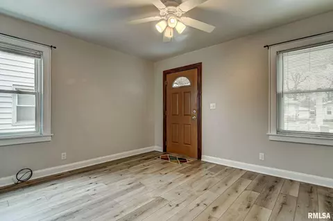 3228 S 5th St, Springfield, IL 62703 photo 3