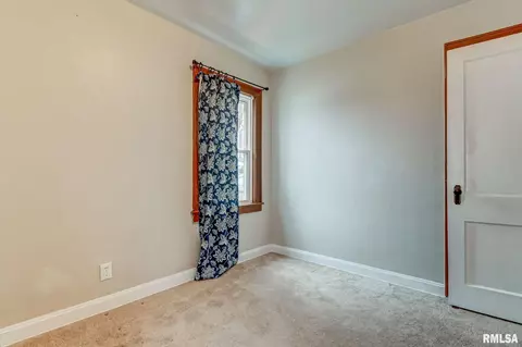 3228 S 5th St, Springfield, IL 62703 photo 15