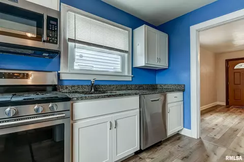 3228 S 5th St, Springfield, IL 62703 photo 10