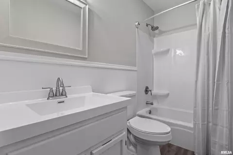 2264 E Watch Ave, Springfield, IL 62702 photo 13