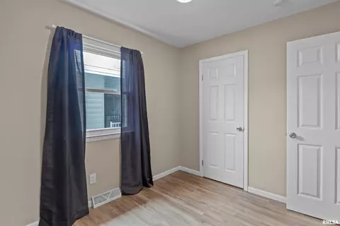 2264 E Watch Ave, Springfield, IL 62702 photo 16