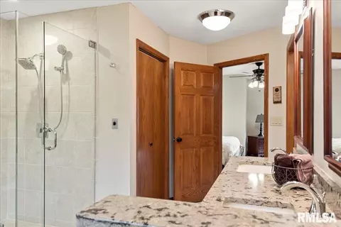 3701 W Bluffs Rd, Springfield, IL 62711 photo 36