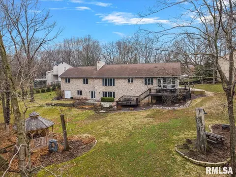 3701 W Bluffs Rd, Springfield, IL 62711 photo 4