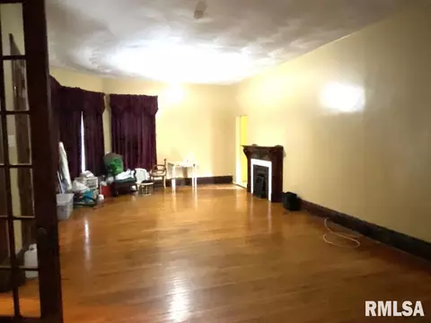 618 E Black Ave, Springfield, IL 62702 photo 12