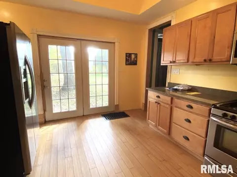618 E Black Ave, Springfield, IL 62702 photo 7
