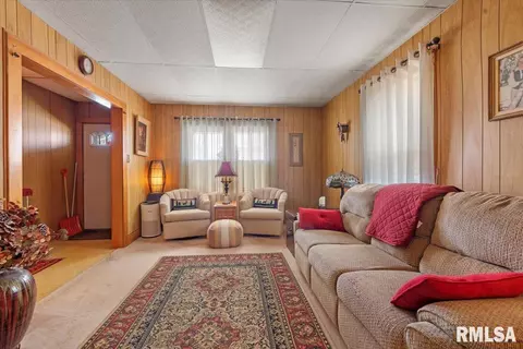 1616 W Washington St, Springfield, IL 62702 photo 7